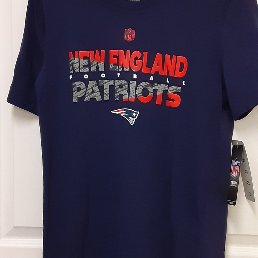 NFL New England Patriots short t-shirt